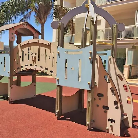 Piso Bajo 3 2 Banos Y Gran Terraza * Denia