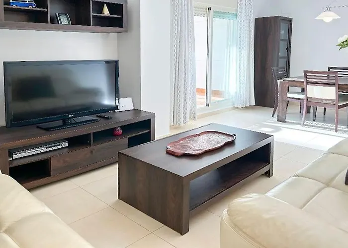 Piso Bajo 3 2 Banos Y Gran Terraza Apartamento