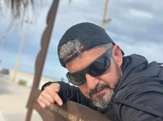 Piso Bajo 3 2 Banos Y Gran Terraza * Dénia